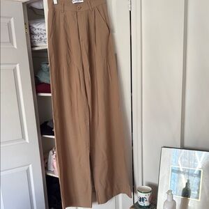 Nonchalant the label Tan High-Waisted Pantsuit with Wide-Leg Design